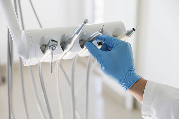 Professional Emergency Dentist technician working in Amboy, WA